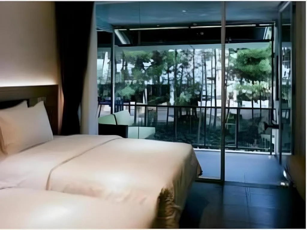 Bed in Bumi Bandhawa Hotel