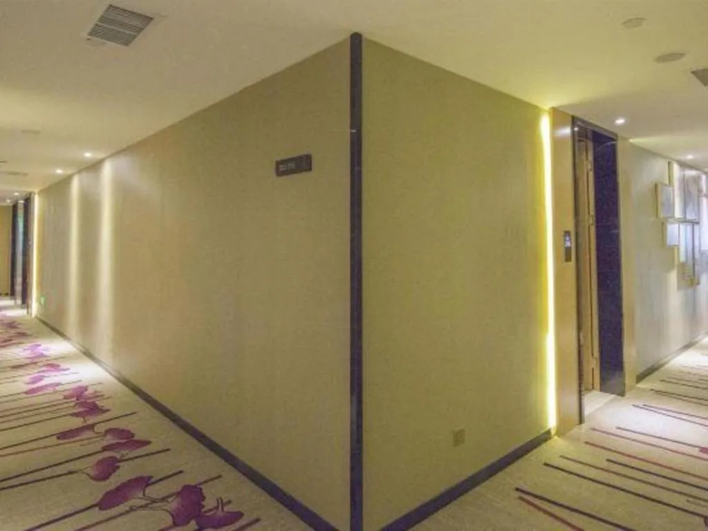 Lavande Hotel Guangzhou Tianhe Sports West Road Subway Station