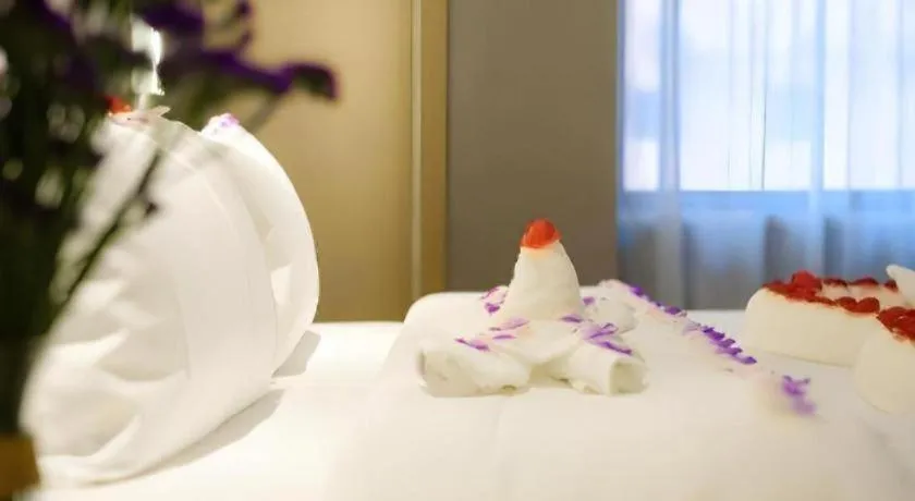 Bed in Lavande Hotel Guangzhou Tianhe Sports West Road Subway Station