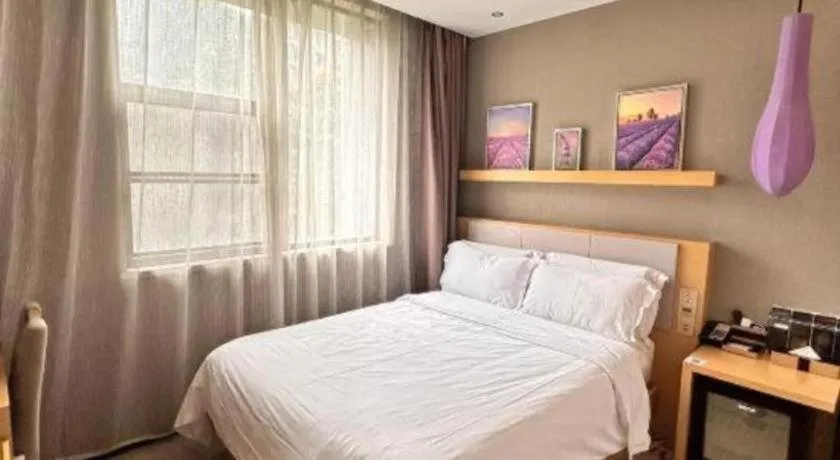 Bed in Lavande Hotel Guangzhou Tianhe Sports West Road Subway Station