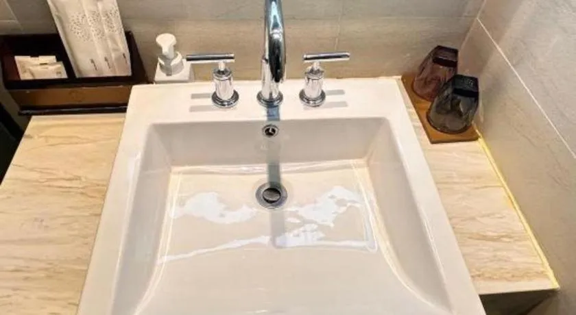 Lavande Hotel Guangzhou Tianhe Sports West Road Subway Station