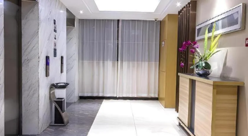 City Comfort Inn Zhuzhou Sports Center Red Star Macalline