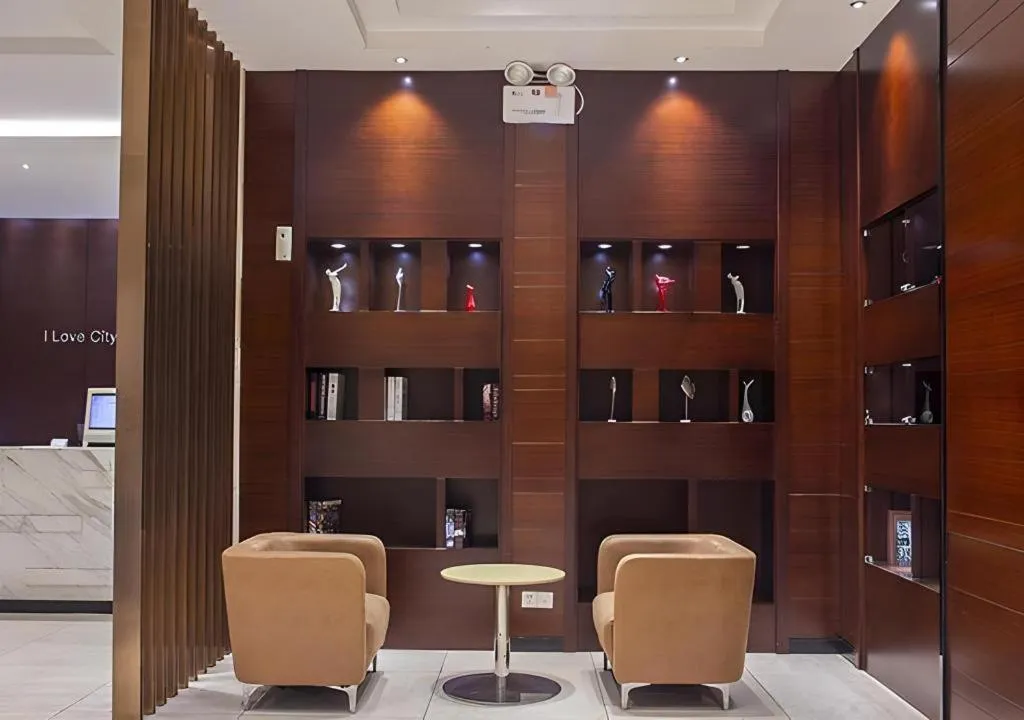 City Comfort Inn Zhuzhou Sports Center Red Star Macalline