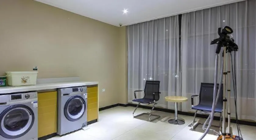 City Comfort Inn Zhuzhou Sports Center Red Star Macalline