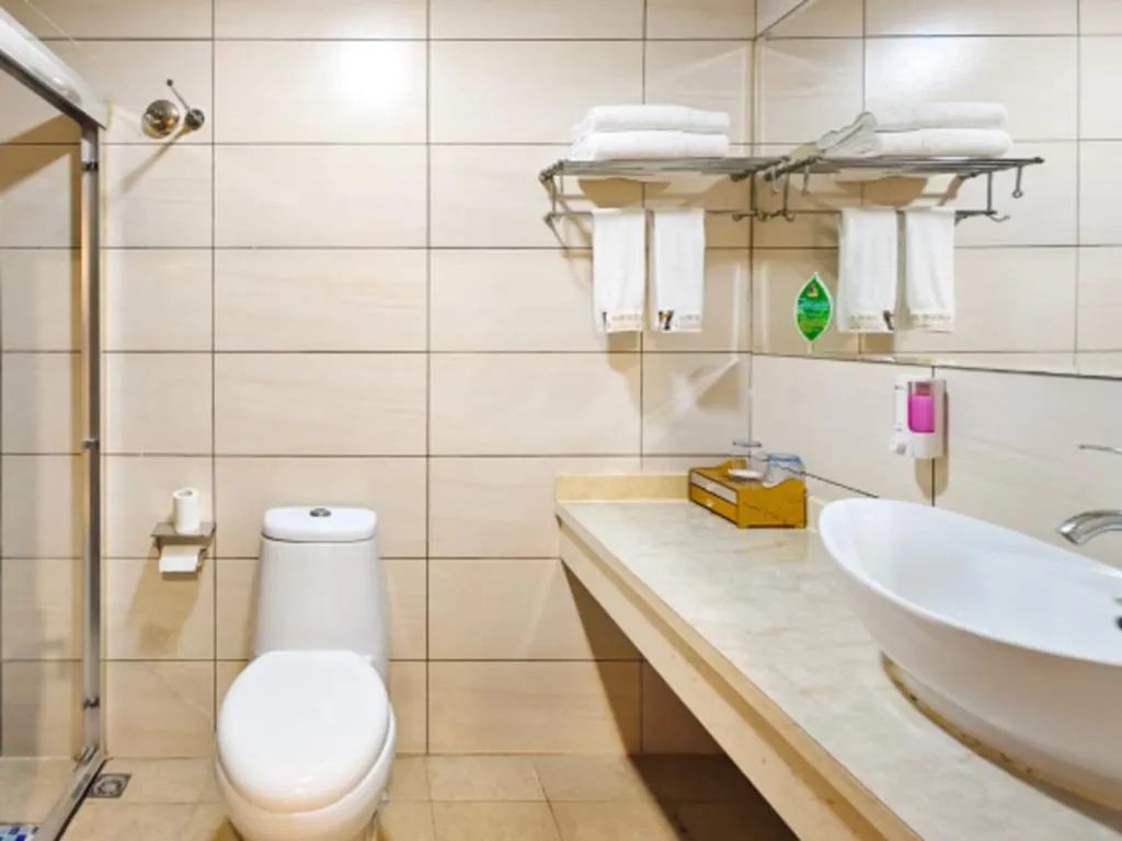 Chuanghui Business Hotel