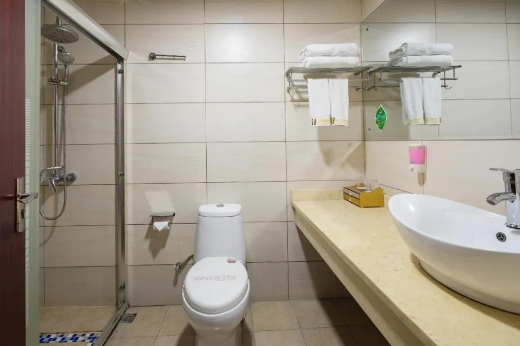 Chuanghui Business Hotel