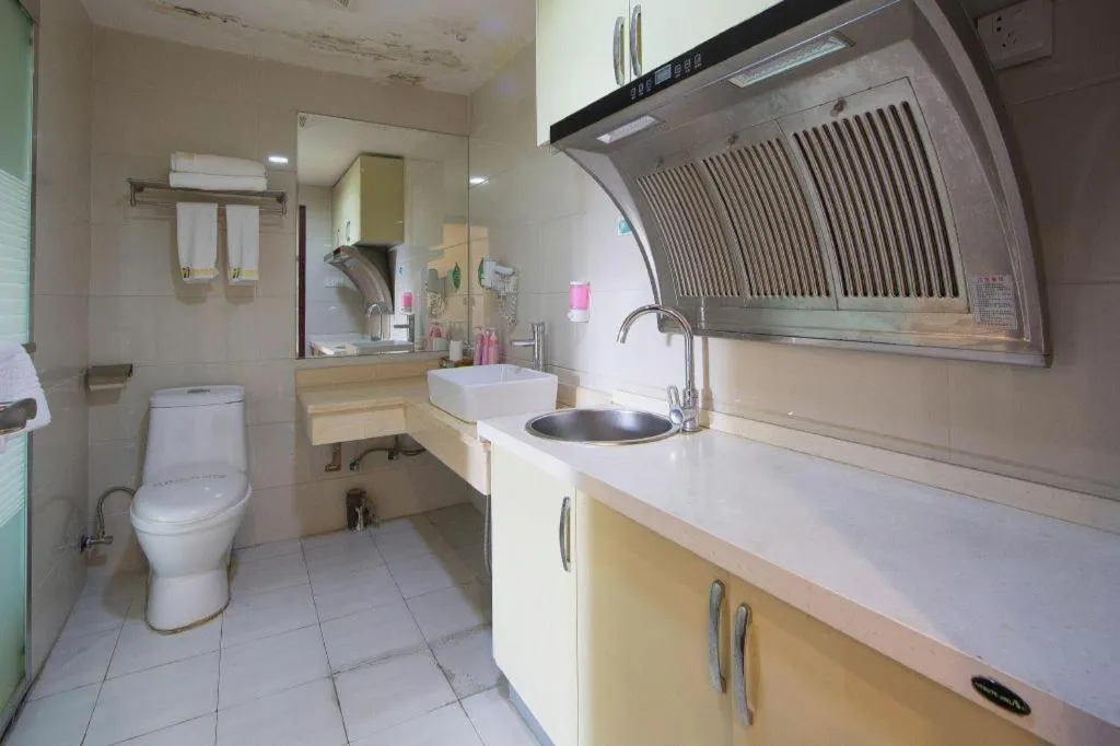 Chuanghui Business Hotel