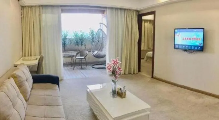 Chuanghui Business Hotel