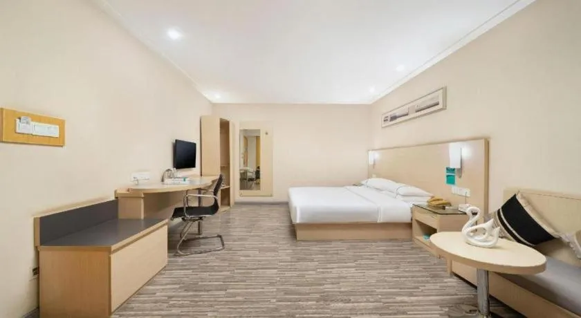 Bed in City Comfort Inn Nanning Guangxi University Xiuling Road Metro Station