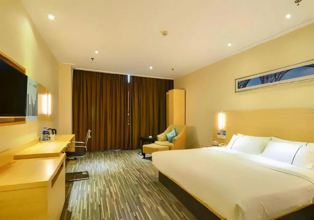 Bed in City Comfort Inn Jingzhou Ancient City Taiyue Road