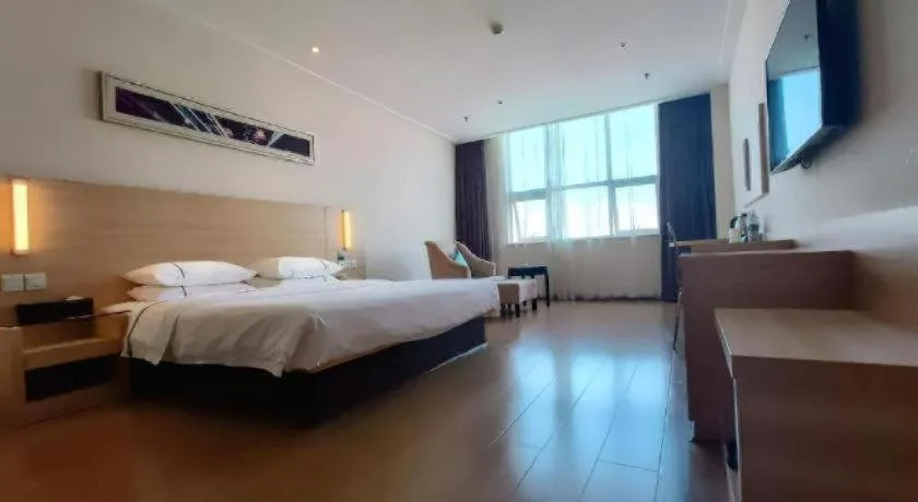 Bed in City Comfort Inn Jingzhou Ancient City Taiyue Road