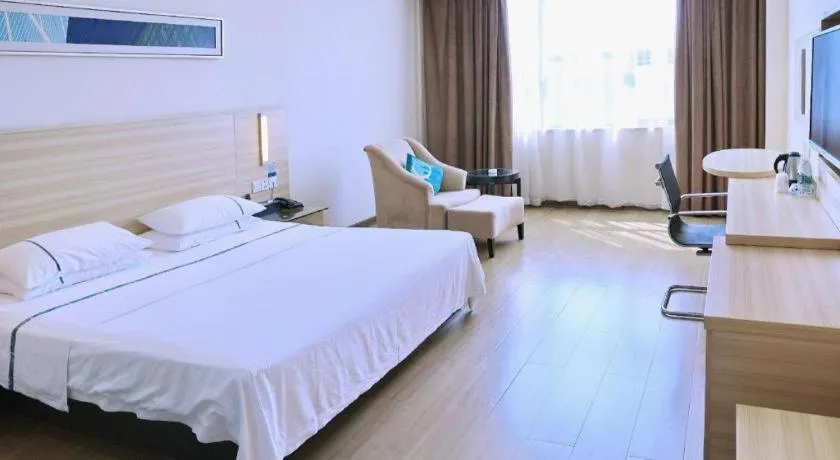 Bed in City Comfort Inn Jingzhou Ancient City Taiyue Road