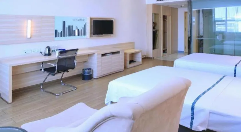 Bed in City Comfort Inn Jingzhou Ancient City Taiyue Road