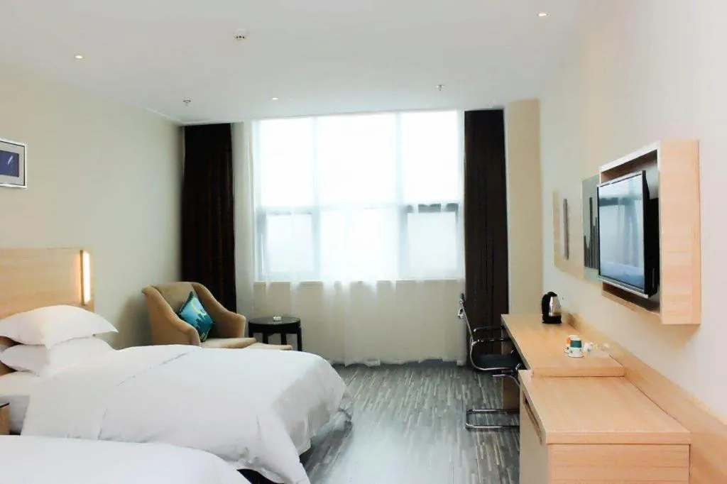 Bed in City Comfort Inn Jingzhou Ancient City Taiyue Road