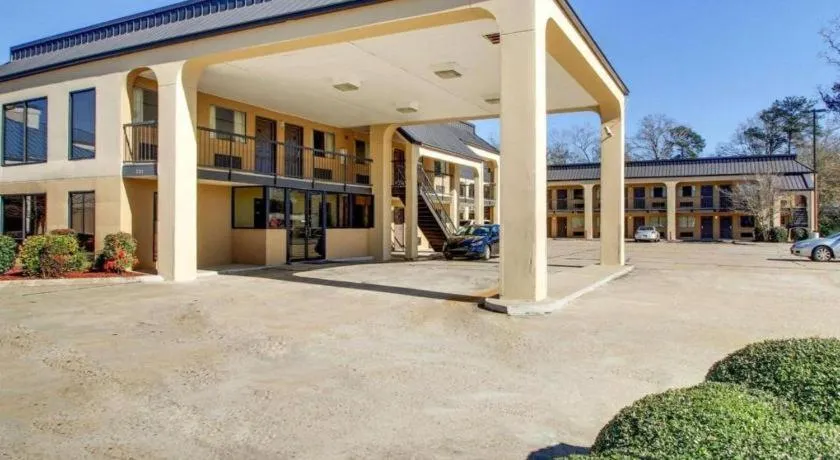 Econo Lodge Pearl - Jackson