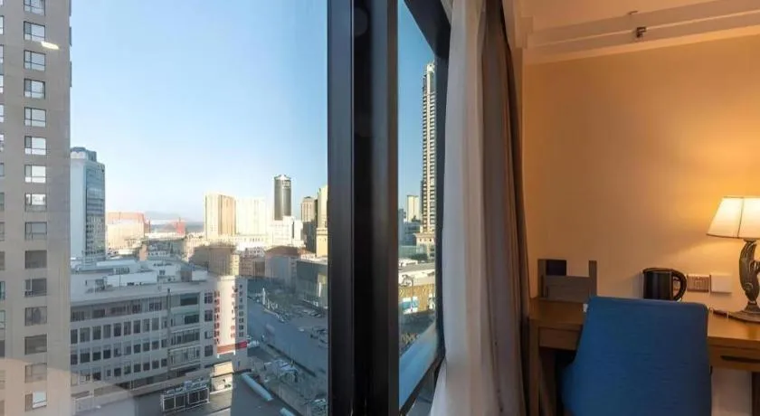 Dalian Bohai Pearl Hotel