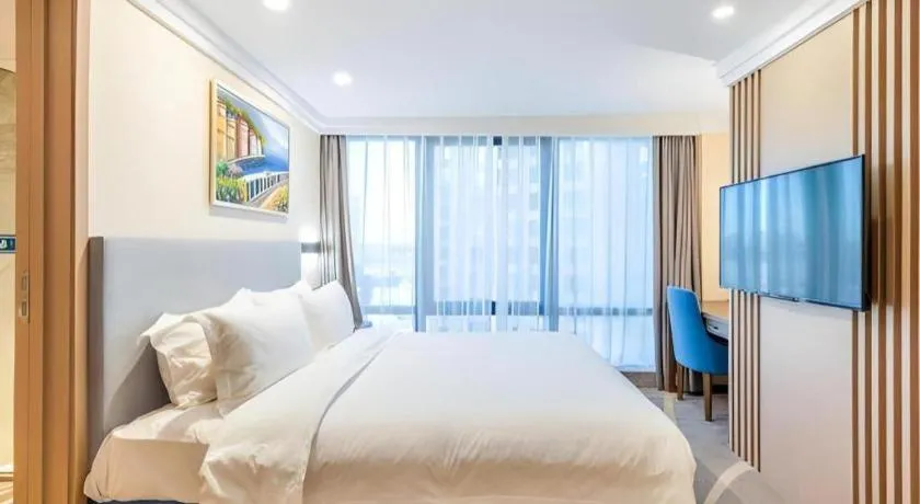 Bed in Dalian Bohai Pearl Hotel