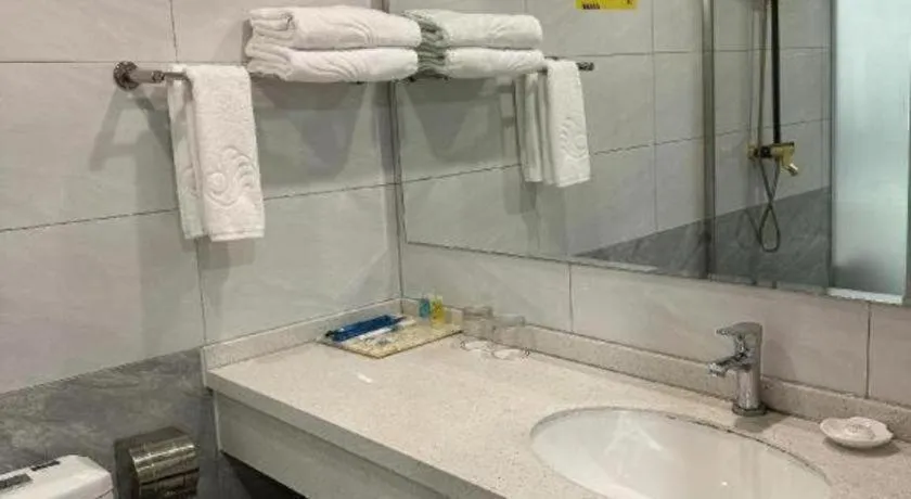 Dalian Bohai Pearl Hotel