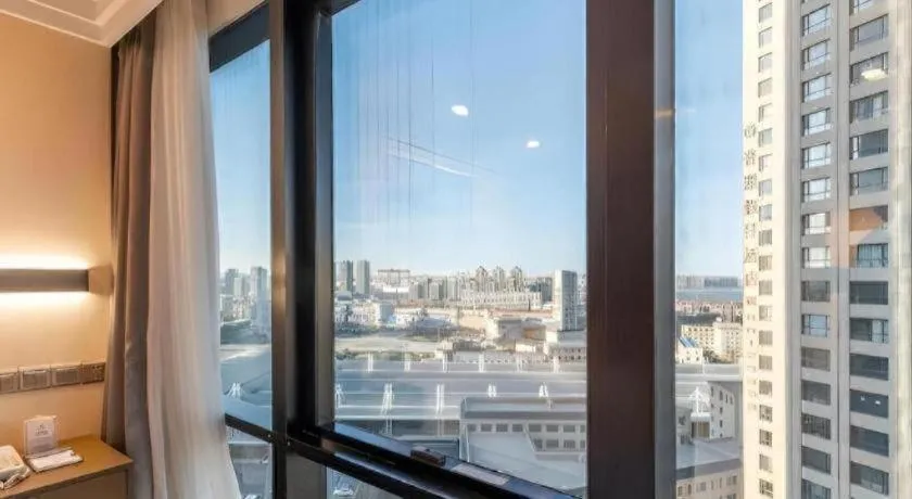 Dalian Bohai Pearl Hotel