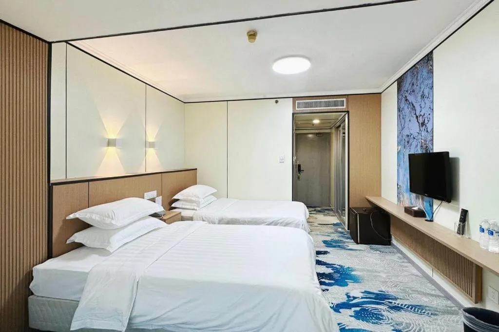 Bed in Dalian Bohai Pearl Hotel