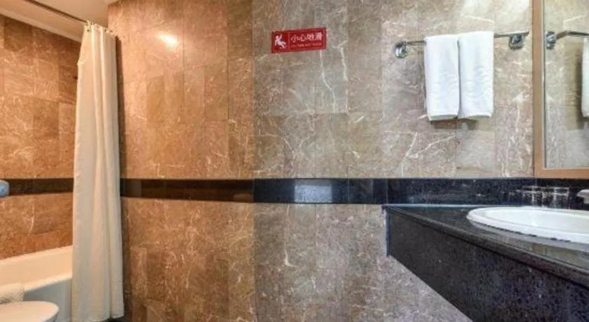 Dalian Bohai Pearl Hotel