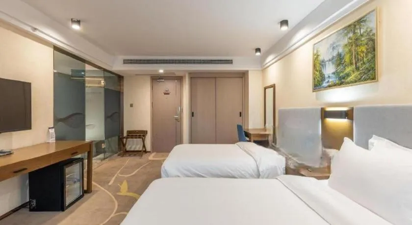 Bed in Dalian Bohai Pearl Hotel