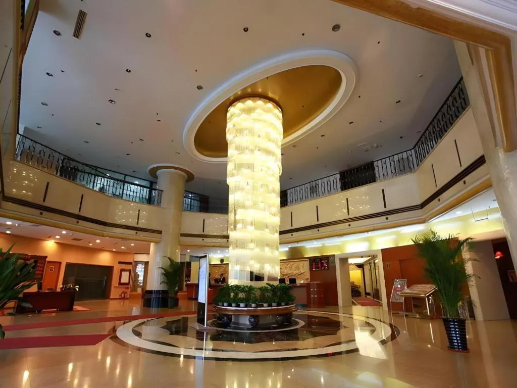 Dalian Bohai Pearl Hotel