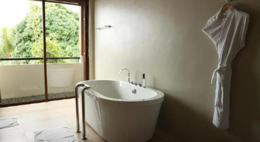 Bravo Resorts - Munting Paraiso