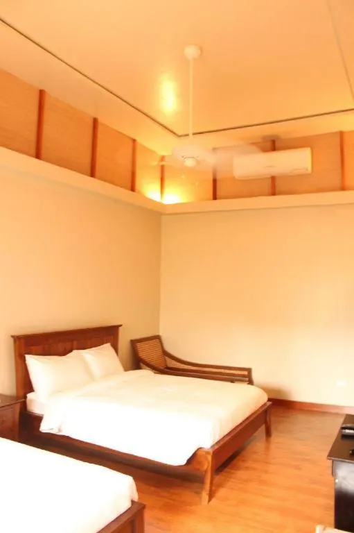 Bed in Bravo Resorts - Munting Paraiso