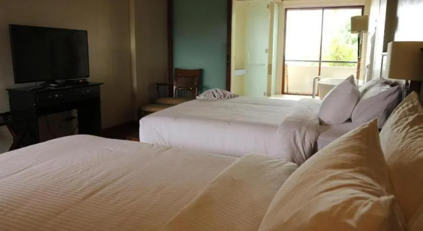 Bed in Bravo Resorts - Munting Paraiso