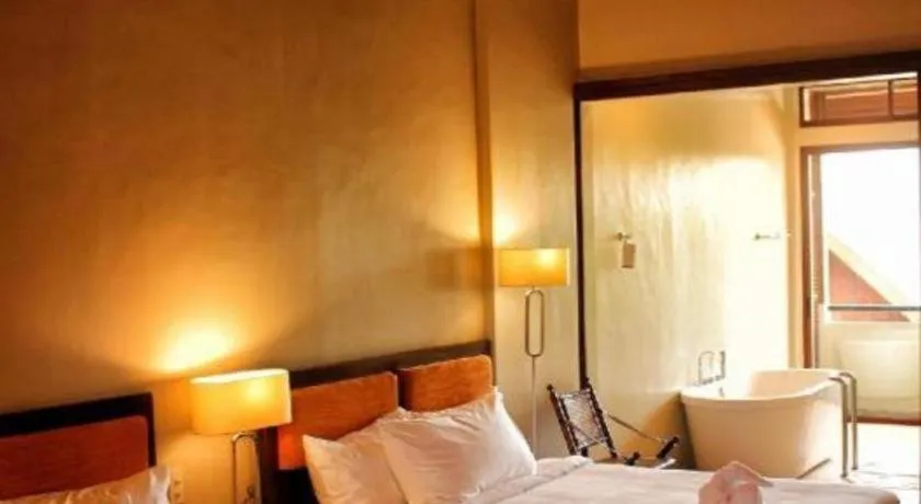 Bed in Bravo Resorts - Munting Paraiso