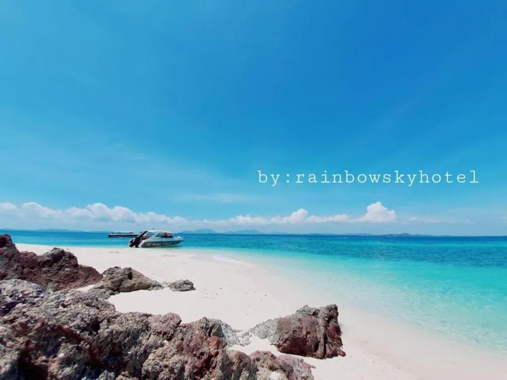 Rainbow Sky Hotel Samet