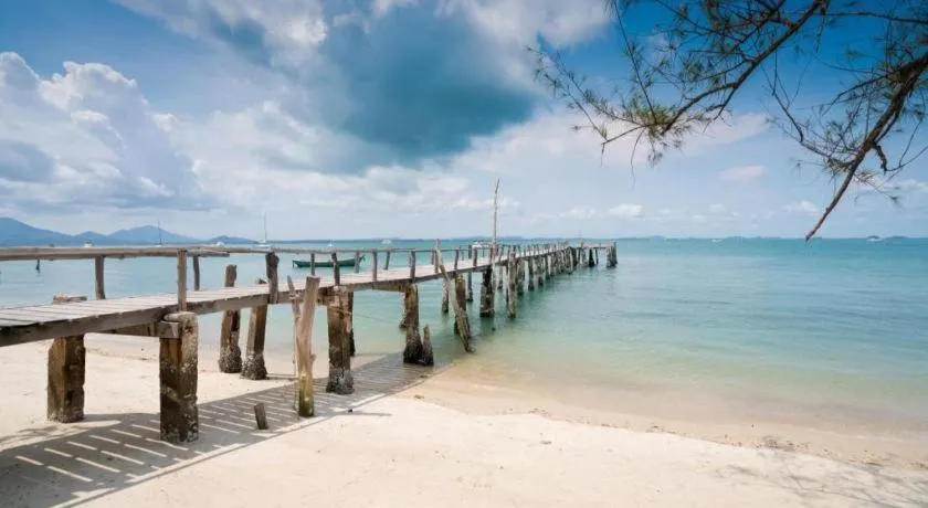 Rainbow Sky Hotel Samet