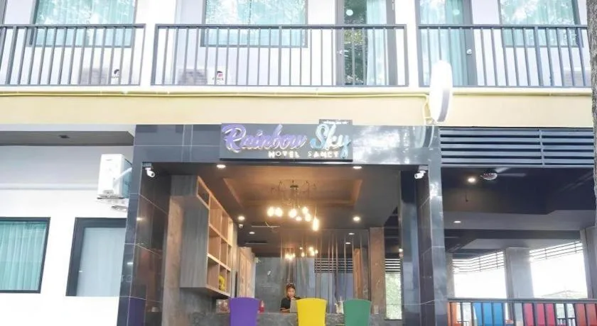 Rainbow Sky Hotel Samet