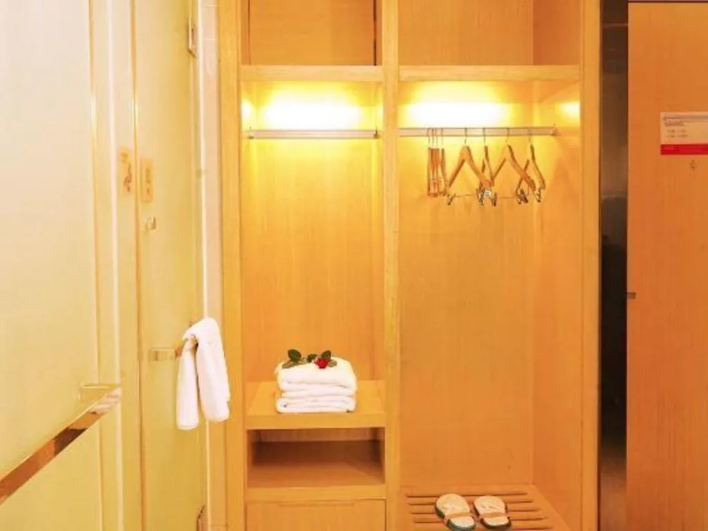 Echarm Hotel Nanning Nationalities Square Metro Station