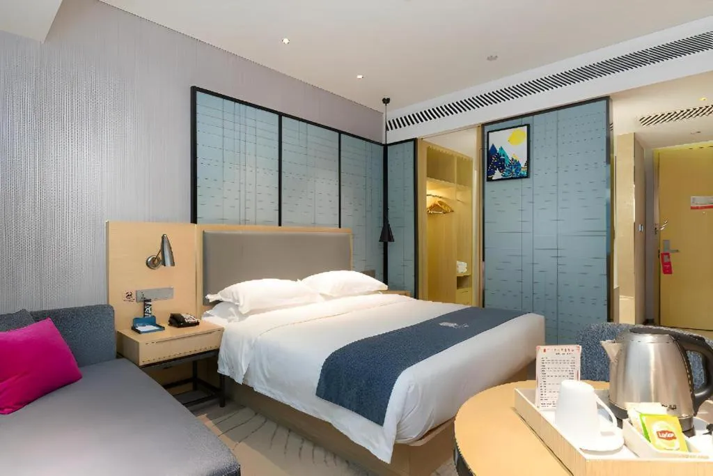 Bed in Echarm Hotel Nanning Nationalities Square Metro Station