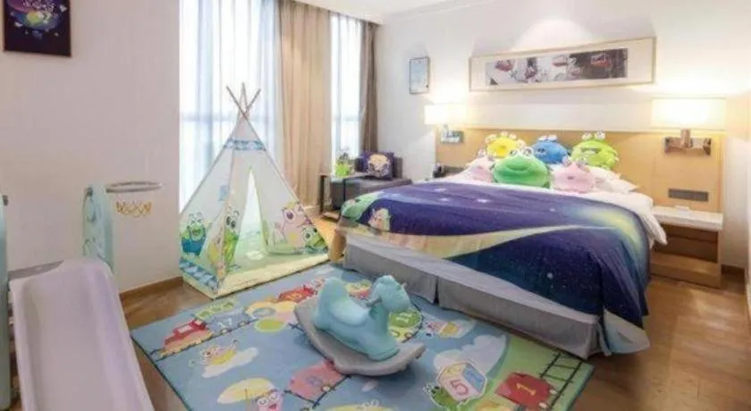 Bed in Ramada Encore by Wyndham Chongqing Yubei