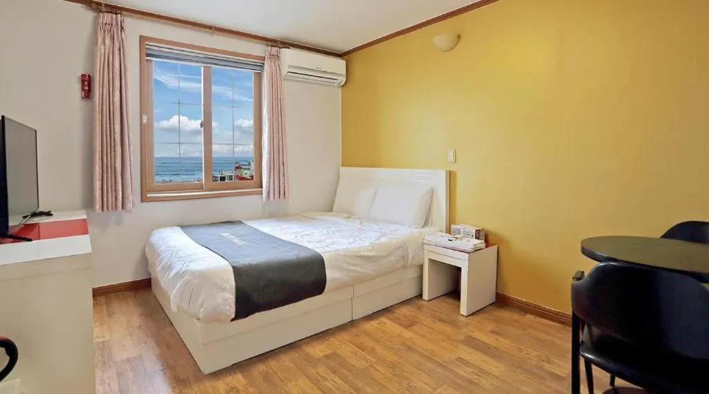 Bed in Gangneung (Jeongdongjin) Jeongdongjin Motel