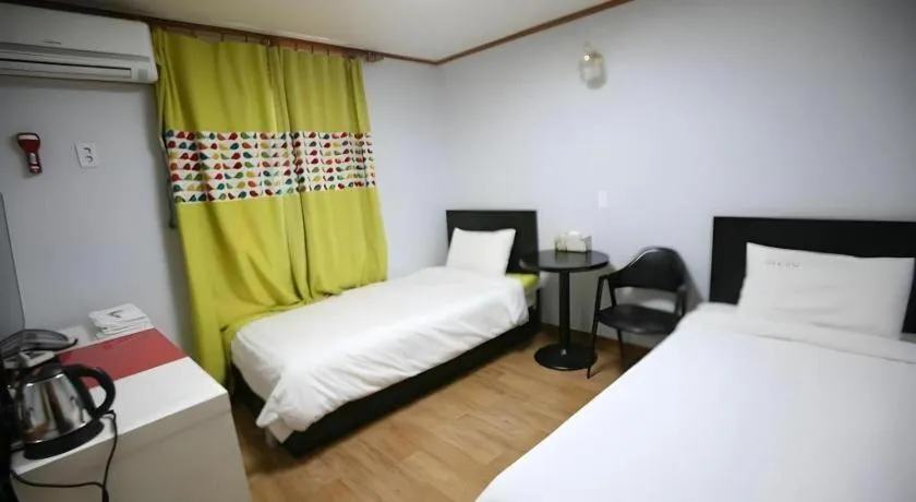 Bed in Gangneung (Jeongdongjin) Jeongdongjin Motel