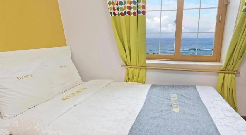 Bed in Gangneung (Jeongdongjin) Jeongdongjin Motel
