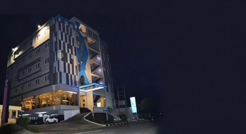 Zenith Hotel