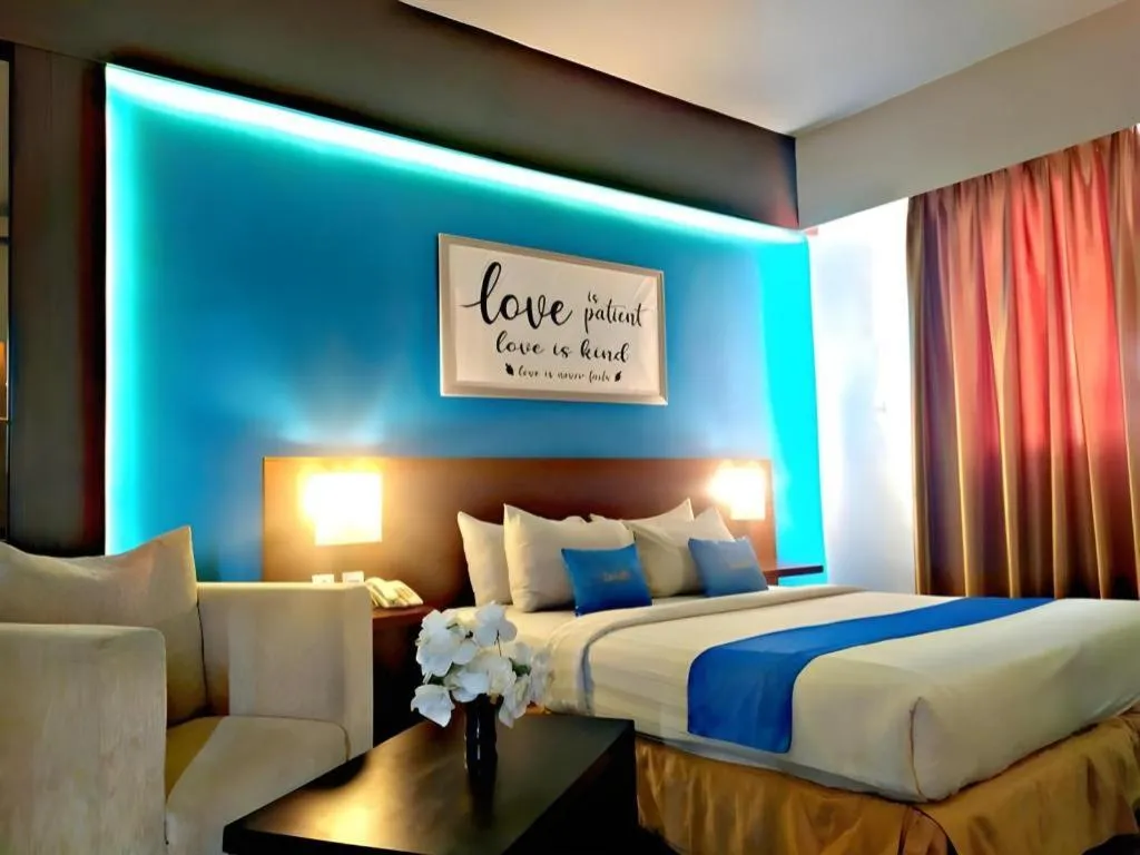 Bed in Zenith Hotel