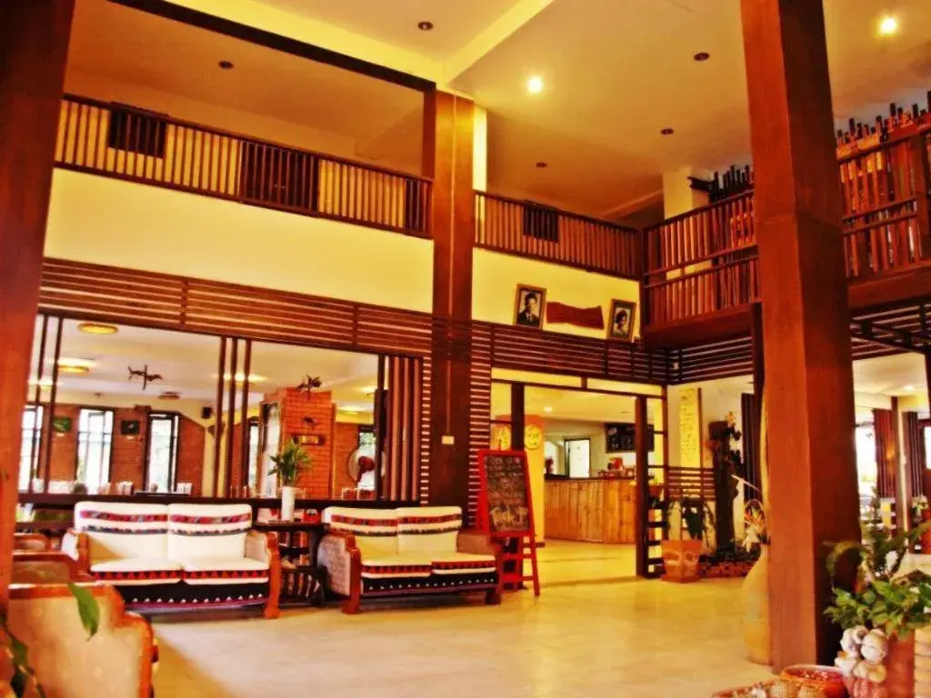 Phumanee Home Hotel Phumanee Home Hotel