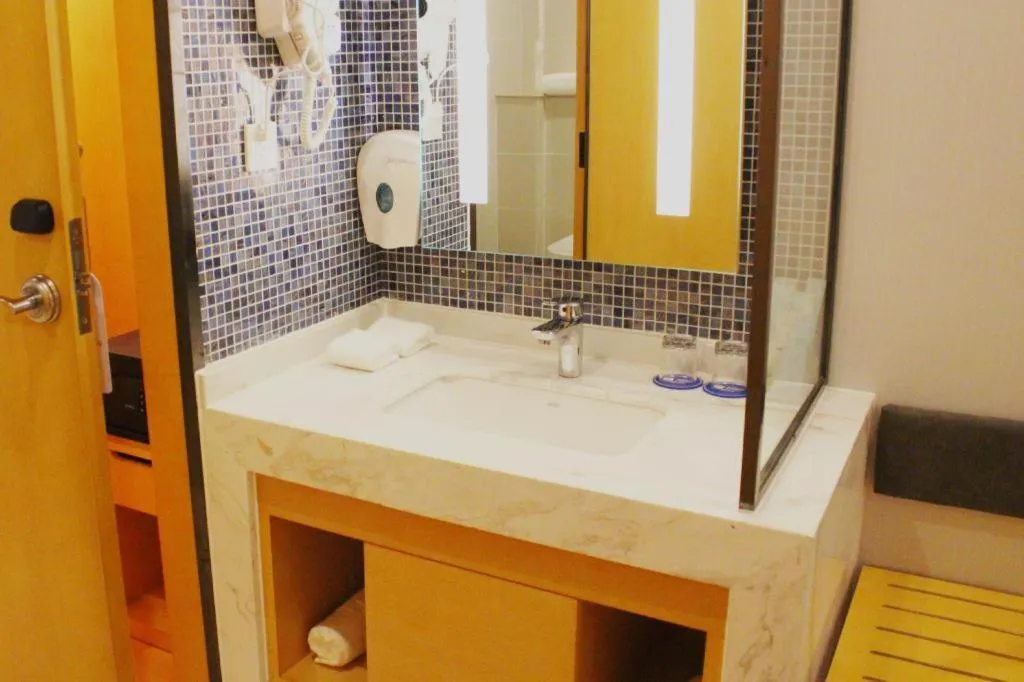 Holiday Inn Express Jinan Exhibition Center By IHG