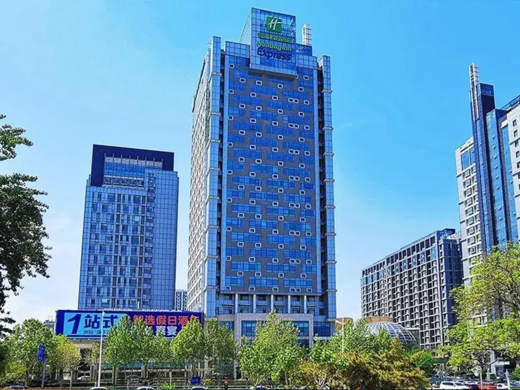 Holiday Inn Express Jinan Exhibition Center By IHG Holiday Inn Express Jinan Exhibition Center By IHG