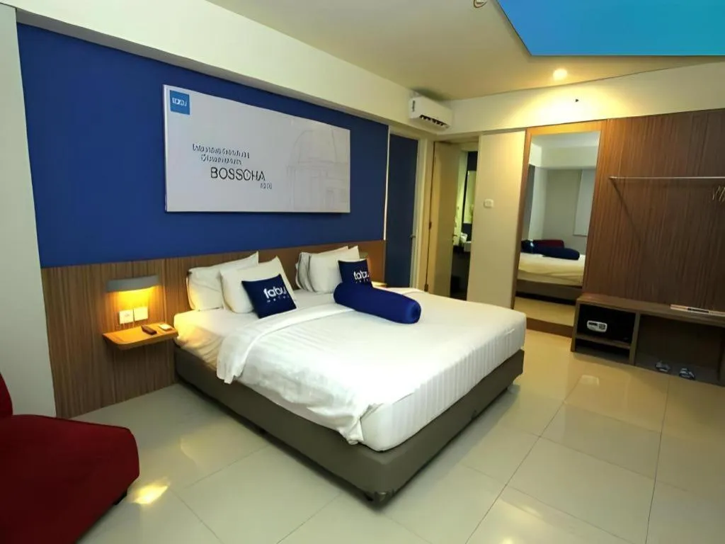 Bed in Indies Style Hotel Bandung
