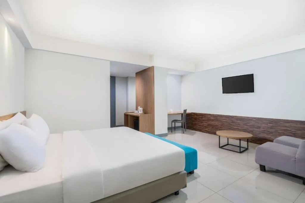 Bed in Indies Style Hotel Bandung