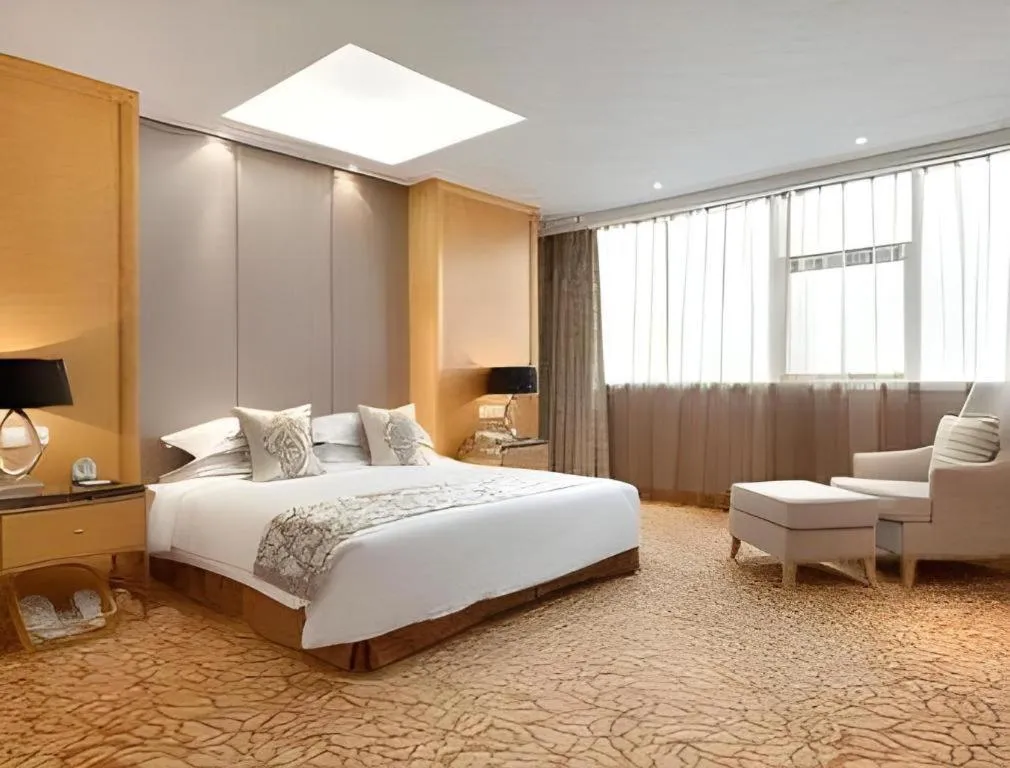 Bed in Ramada Plaza by Wyndham Chuzhou