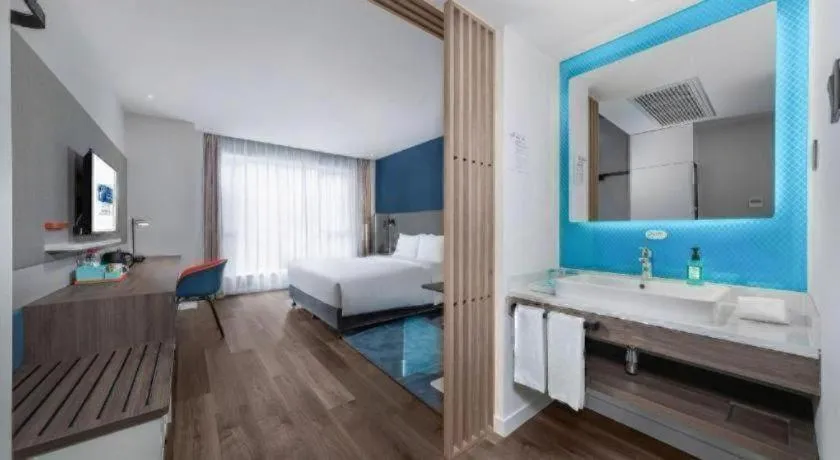 Bed in Holiday Inn Express Guiyang Century City Mall By IHG