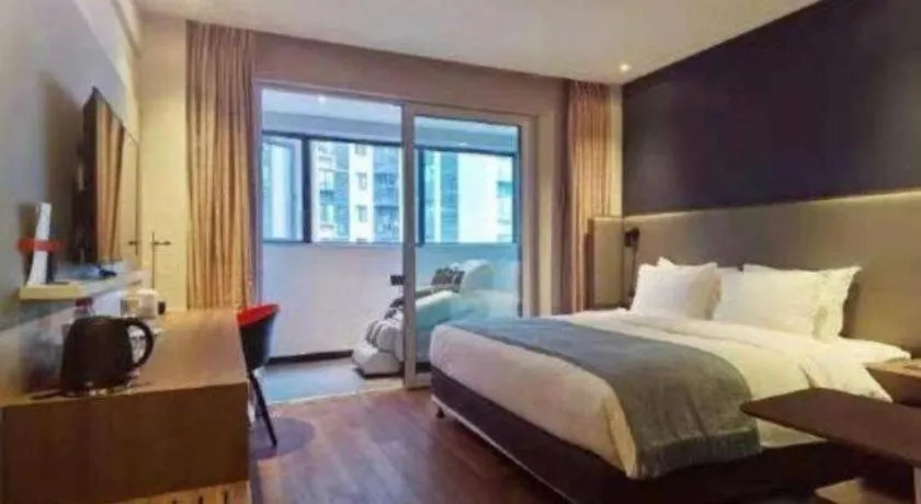 Bed in Holiday Inn Express Guiyang Century City Mall By IHG